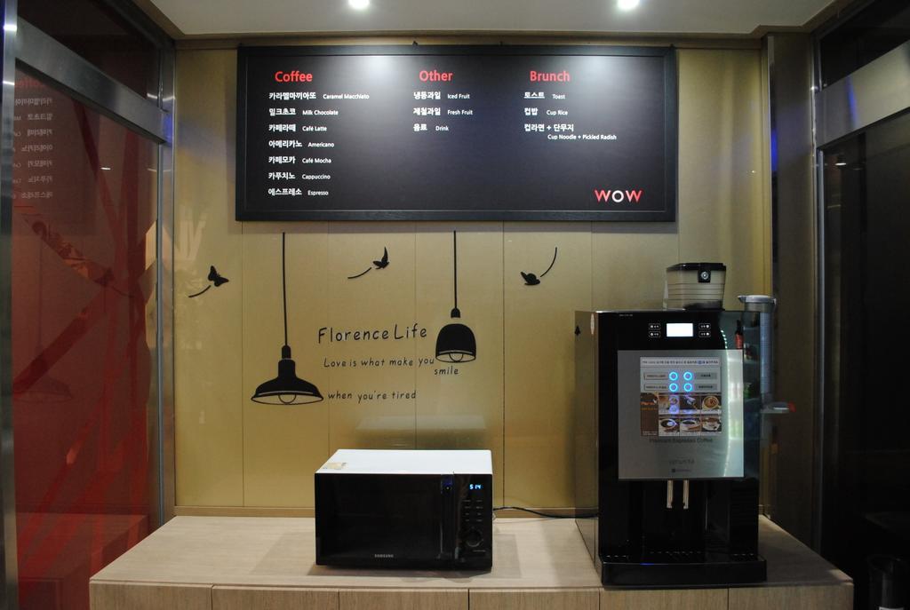 Pohang Wow Motel Bagian luar foto